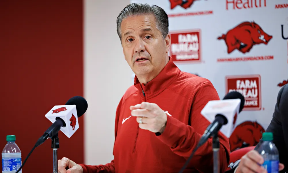 Arkansas New Razorbacks coach has done it again, John Calipari secure another Awesome star from a Big Ten school.