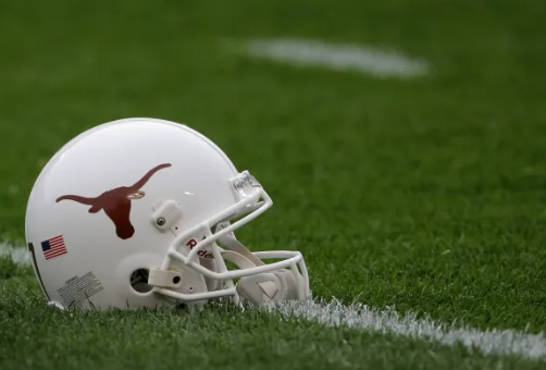 Breaking News: Texas Longhorns Just Confirm The Death Of Football legend