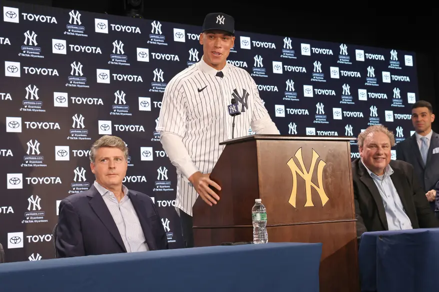 “DESPUÉS DE CORTAR LAZOS CON SU ENTRENADOR PRINCIPAL”, EL CAPITÁN DE LOS YANKEES LANZA UN MENSAJE IMPACTANTE EN LAS REDES SOCIALES AL ENTRENADOR Y…