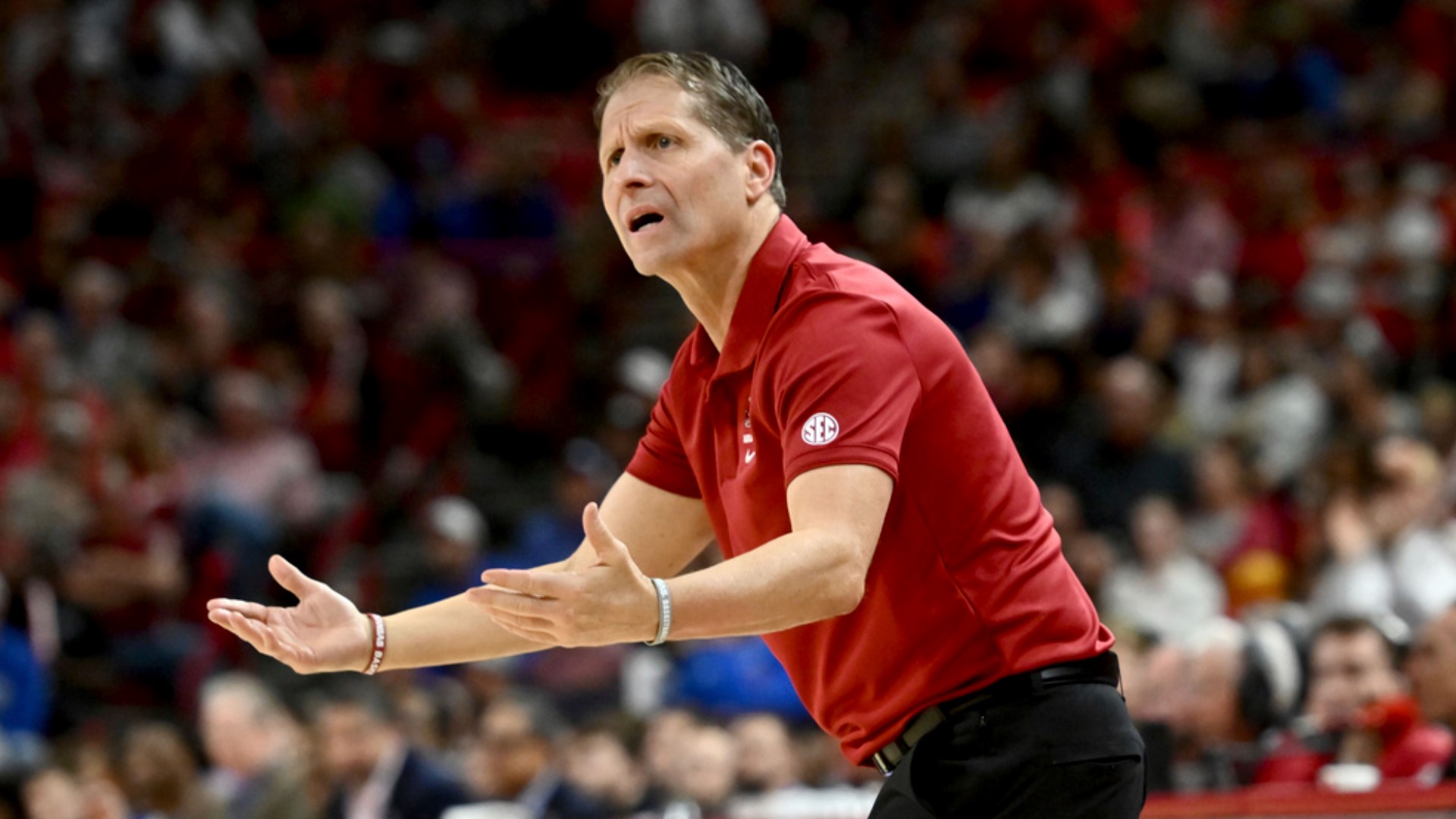 Sad Departure: Razorback Coach confirmed the departure of top man player just now….