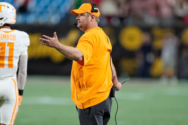 Tennessee Vols the victim of a ridiculous double standard in latest college football rankings