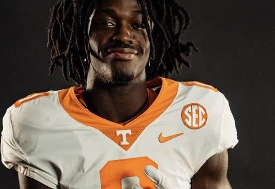 JUST NOW : Five-Star Wide Receiver Decommits Tennessee volunteers ,and flip Commits to Oklahoma Sooners Over Georgia Bulldogs and Alabama…