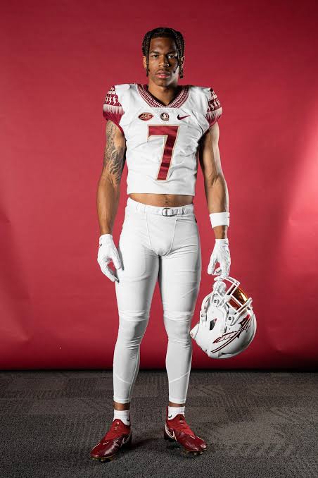 BREAKING: Top Florida State Seminoles WR Destyn Hill Commits to Oklahoma Sooners…