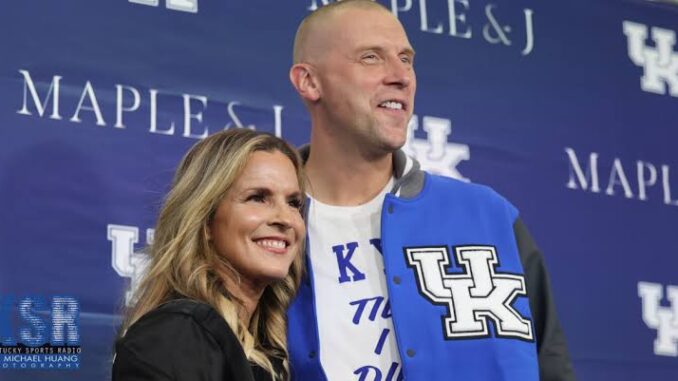 Heartbreaking News: Kentucky Wildcats Head Coach Mark Pope Lose His Wife and Son in a Devastating House FIRE….