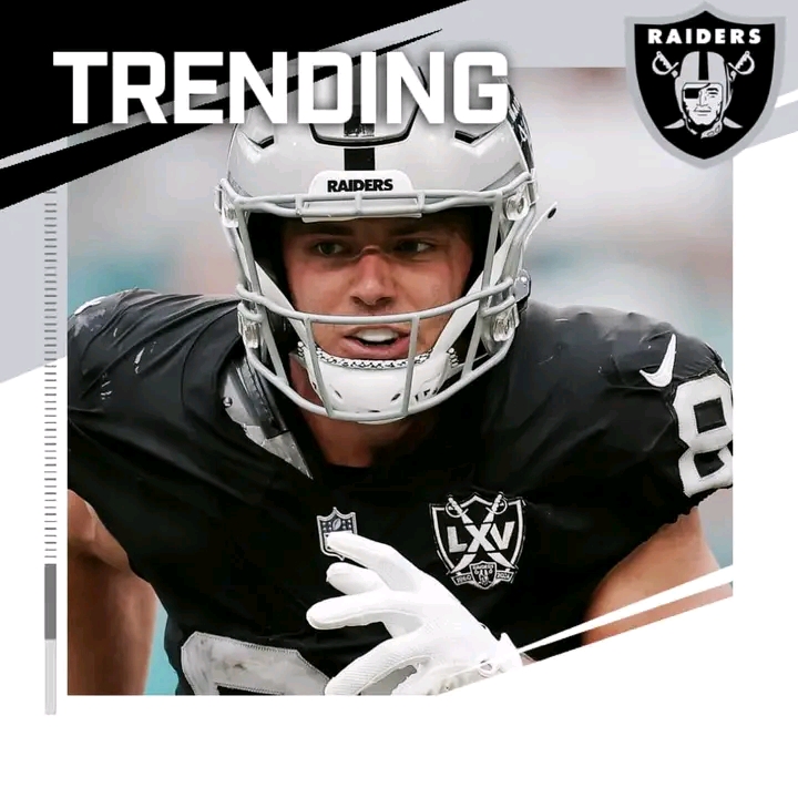 Congratulations to Raiders TE Brock Bowers on being named a finalist for the AP Offensive Player of the Year award!