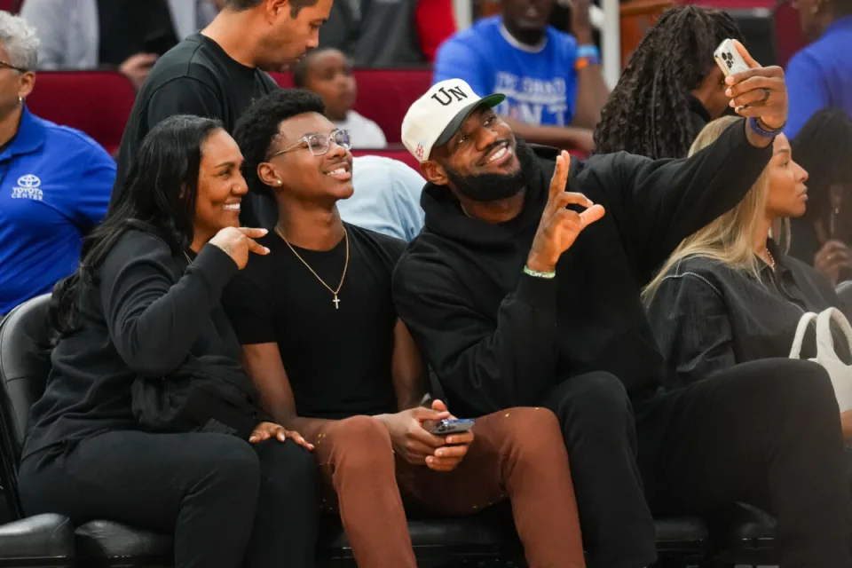 BREAKING NEWS: I Am Bryce James, and Here’s Why I Committed to Arizona and….