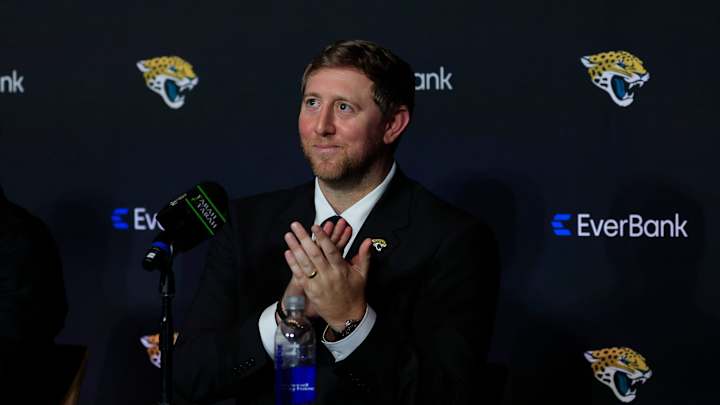 SAD – I Guess you’ve all heard the bad news about Liam Coen the Jacksonville jaguars Head Coach by now… full Details