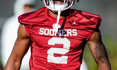 Breaking News: ESPN Picks Oklahoma Sooners Star as Early 2025 All-American—But There’s a Bittersweet Twist for the Sooners….