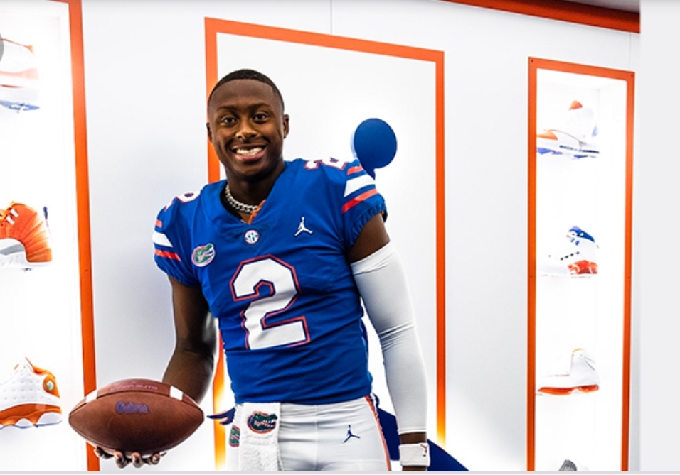 Major College Football Shakeup: Highly-Recruited Quarterback DJ Lagway Transfers from Florida Gators to Indiana Hoosiers, Shocking Move Leaves Fans and Analysts Stunned