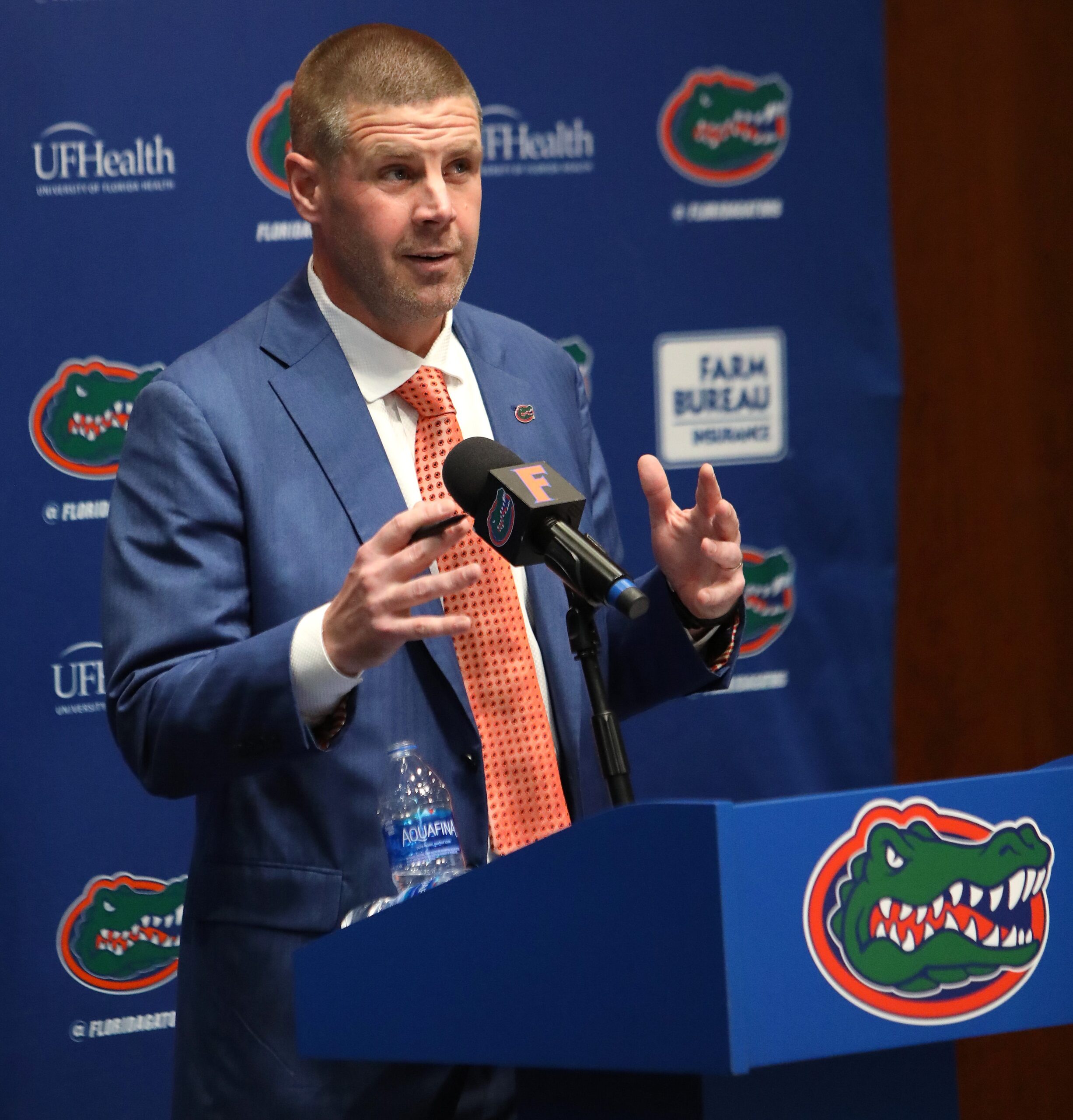 Sad departure: it’s very unfortunate to believe but it happens, Florida gators football head coach Billy Napier  just announced fired by signing……….. more details ⬇️