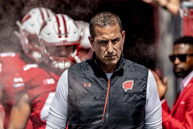 HEART BREAKING NEWS:Luke Fickell The Head Coach  of Wisconsin  Badgers Submitted Resignation Letter to….Read more