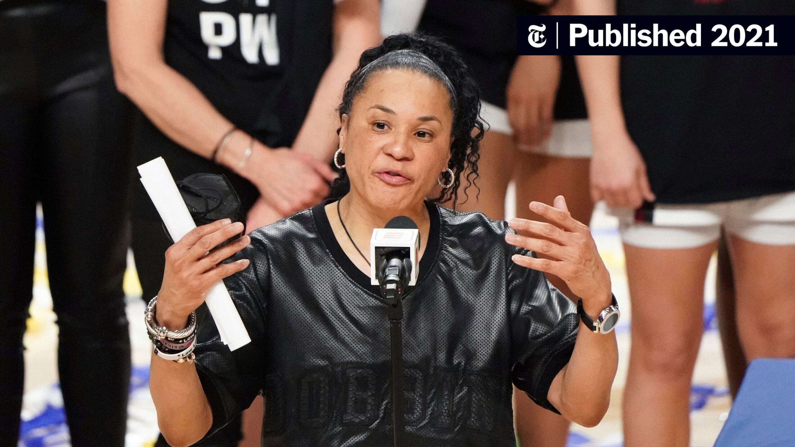 South Carolina Gamecocks Rocked: Head Women’s Basketball Coach Dawn Staley Suspended Amidst Explosive Allegations of NCAA Violations and Toxic Workplace Culture…