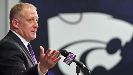 IT’S SO HEARTBREAKING: Kansas State Head Coach Chris Klieman Breaks Silence Immediately After General Manager Makes Shocking Announcement Following Chris Klieman,Failure to….Τ