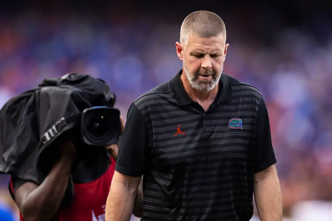 Breaking News: Florida Gators Head Coach Billy Napier Terminated Contract with Team After Background Argument with Management