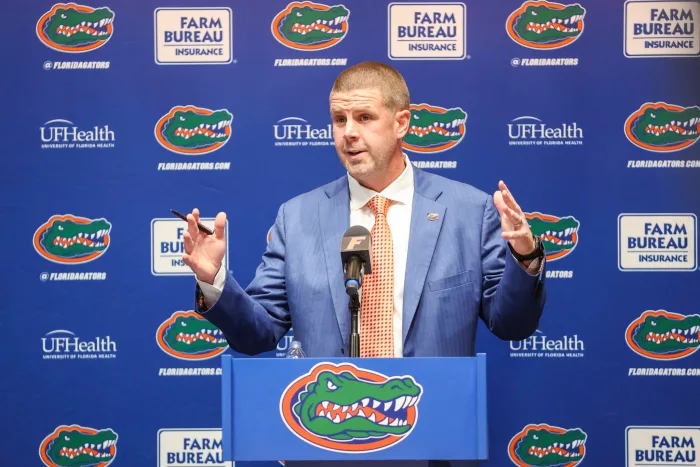 ESPN BOMBSHELL NEWS: Florida Gators head coach Billy Napier shocks college football by rejecting $7.5 million offers from Wake Forest and Miami hurricanes, reaffirming unwavering loyalty to Florida Gators. His bold decision stirs controversy, earning praise and criticism alike, while cementing his legacy as a…