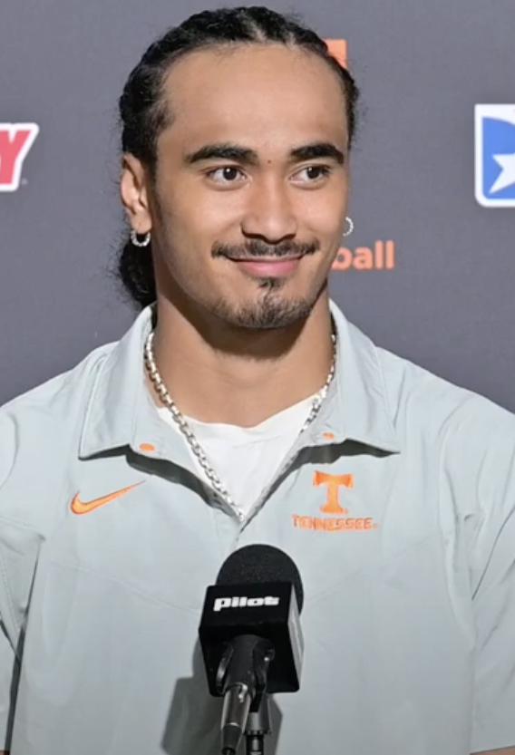 BREAKING: Tennessee Volunteers Suffer Major Recruiting Setback as Star Quarterback Commit Abruptly Flips to Rival Team, Finalizing New Agreement After….. Read More 
