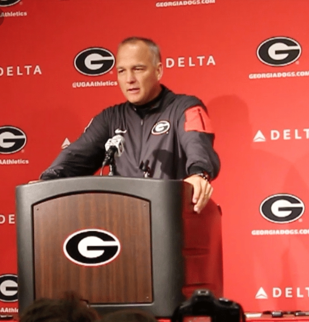 “Georgia Bulldogs Legend Mark Richt Signs Groundbreaking Four-Year, $15 Million Contract to Return to Program, Adding Leadership and Experience”
