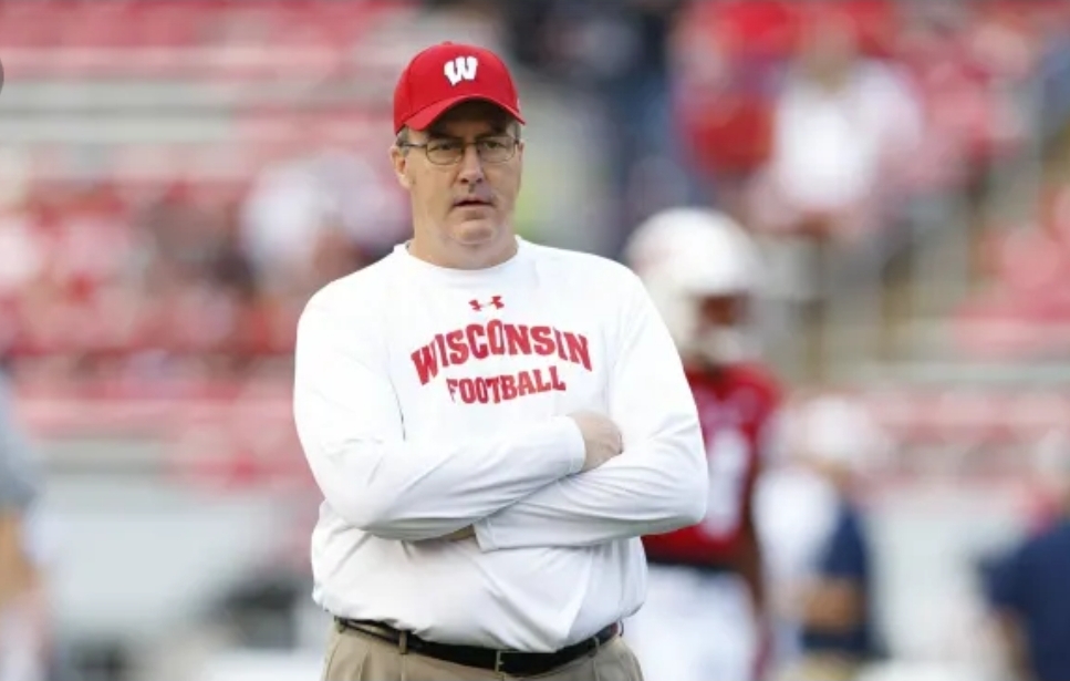 “Shocking Scandal Strikes Wisconsin Badgers: Head Coach Caught in Major Recruiting Controversy, Facing Immediate Suspension Amidst Allegations of Improper Payments and Cover-ups!”….read more
