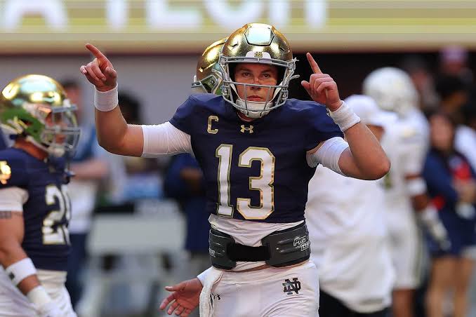 Loyalty Over Millions: Notre Dame Quarterback Shocks College Football World by Rejecting $3.5 Million Transfer Deal, Affirms Commitment to the Irish…READ MORE 
