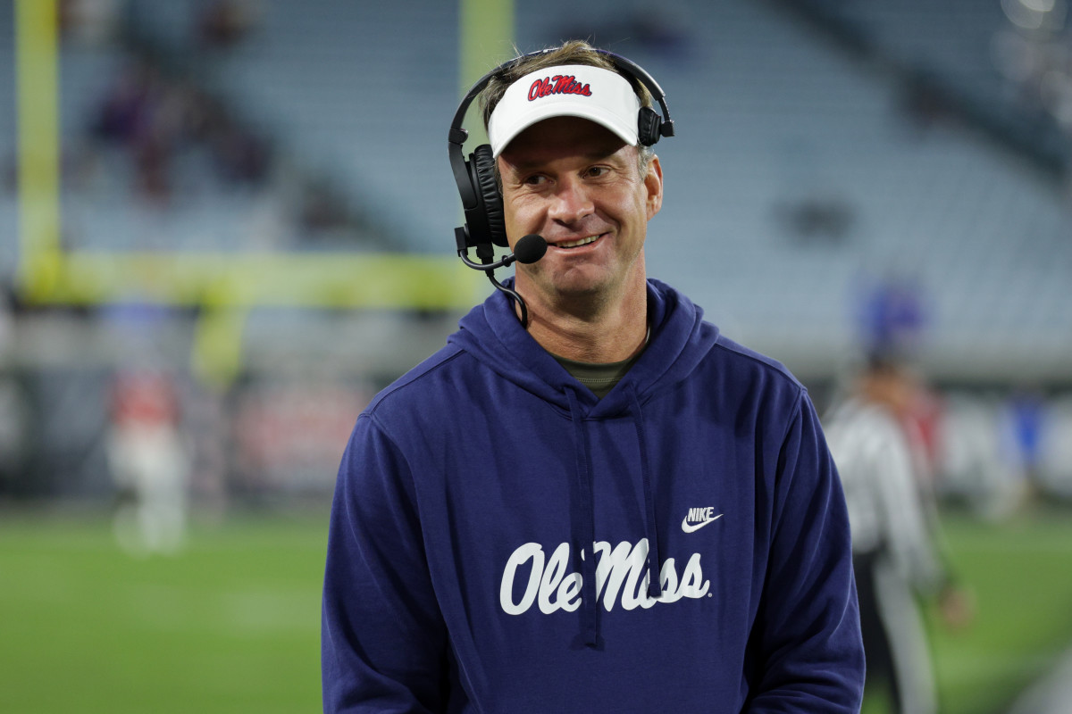 🏈 “In a Bold Move to Reshape Ole Miss, Kiffin Locks Down Top Transfers in Week One—Now All Eyes Are on What He Might Be Planning Next If…