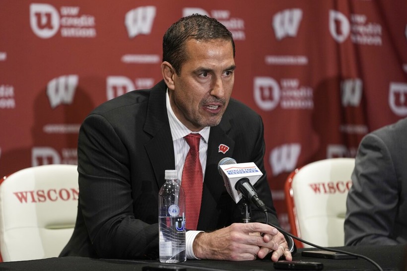 ESPN BOMBSHELL NEWS: Wisconsin Badgers head coach Luke Fickell shocks college football by rejecting $7.5 million offers from Ole Miss and Alabama, reaffirming unwavering loyalty to Badgers. His bold decision stirs controversy, earning praise and criticism alike, while cementing his legacy as a…..